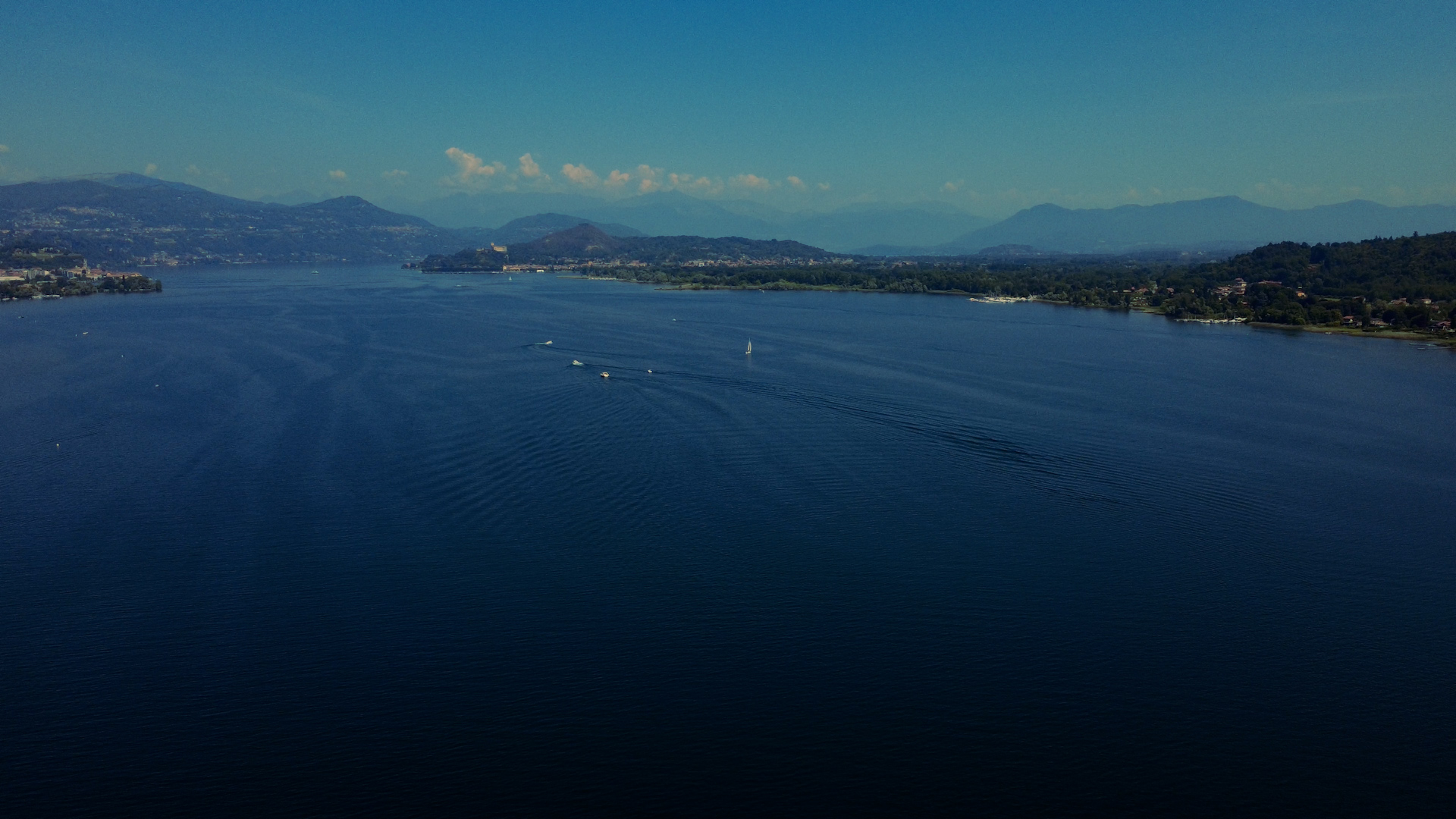 Vista aerea delle Isole Borromee sul Lago Maggiore